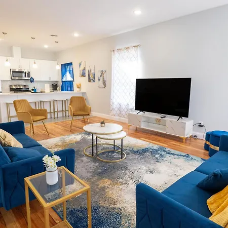 4 New Apts - 3 Bed Apt 1St Floor & 3 Bed Apt 2Nd Floor - 1 Bed Studio Apt Ground Floor & 1 Bed Studio Apt Ground Floor Near Penn Station Ewr Airport Beth Israel Hospital Nyc